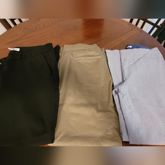 3 pairs woman's dress pants sz 14 - Picture 10 of 10
